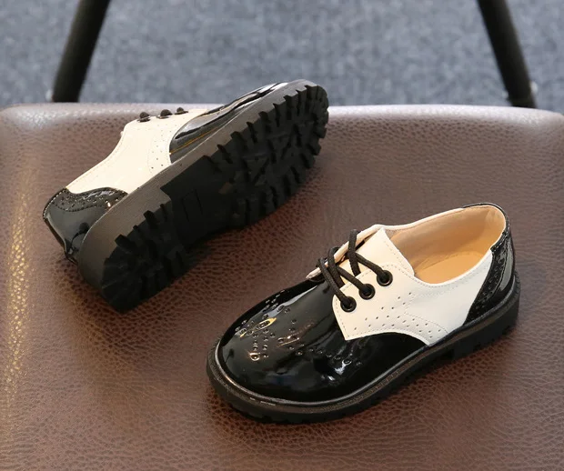 Весна Лето Осень детская обувь для мальчиков девочек Британский Стиль Детские повседневные кроссовки из искусственной кожи модная обувь