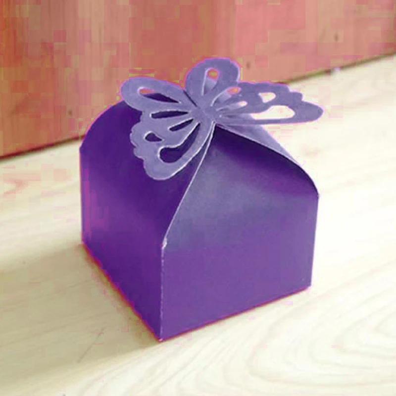 

Creative Butterfly Cardboard Candy Packaging Box Hollowing Out 6 Optional Colors Purple / Pink / White / Warm White / Red