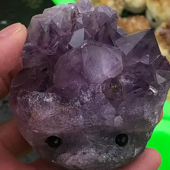 

1pcs Natural amethyst cluster hand carved hedgehog, decorative furniture to the office, decorative gifts.