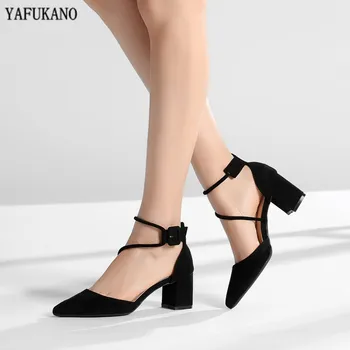 

Narrow Cross Band Women Shoe 2020 Brand Female Sandals Square Heel High Heels Lady Flock Pointed Toe Mid Heel Pumps Size 32,33
