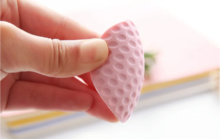 3089372517_922139211