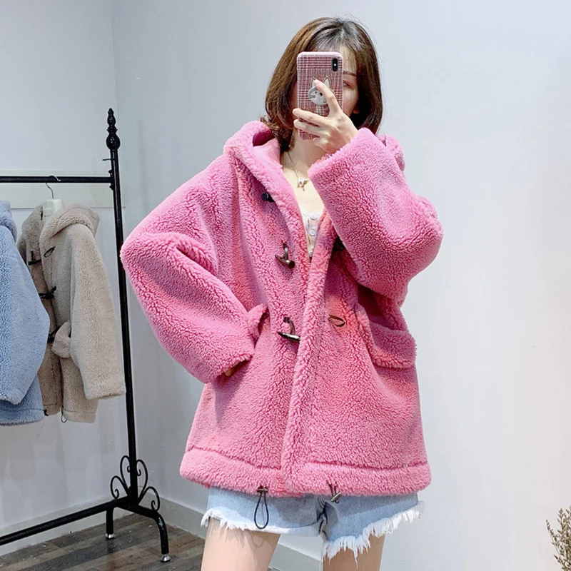 Искусственный мех пальто с мехом с капюшоном размера плюс teddy Bear пальто Новая модная зимняя одежда 30% пальто из натурального овечьего меха женские пушистые теплые - Color: Pink