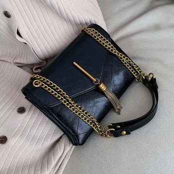 

Wild fashion tassel chain bag female 2019 new fashion shoulder bag autumn and winter simple Messenger small bag