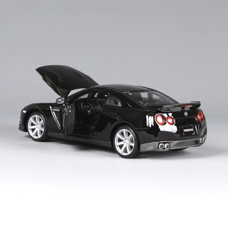 Maisto 1/24 спортивный автомобиль Nissan 2009 GTR Simulatio Коллекционное издание металлическая литая модель автомобиля детские игрушки подарок