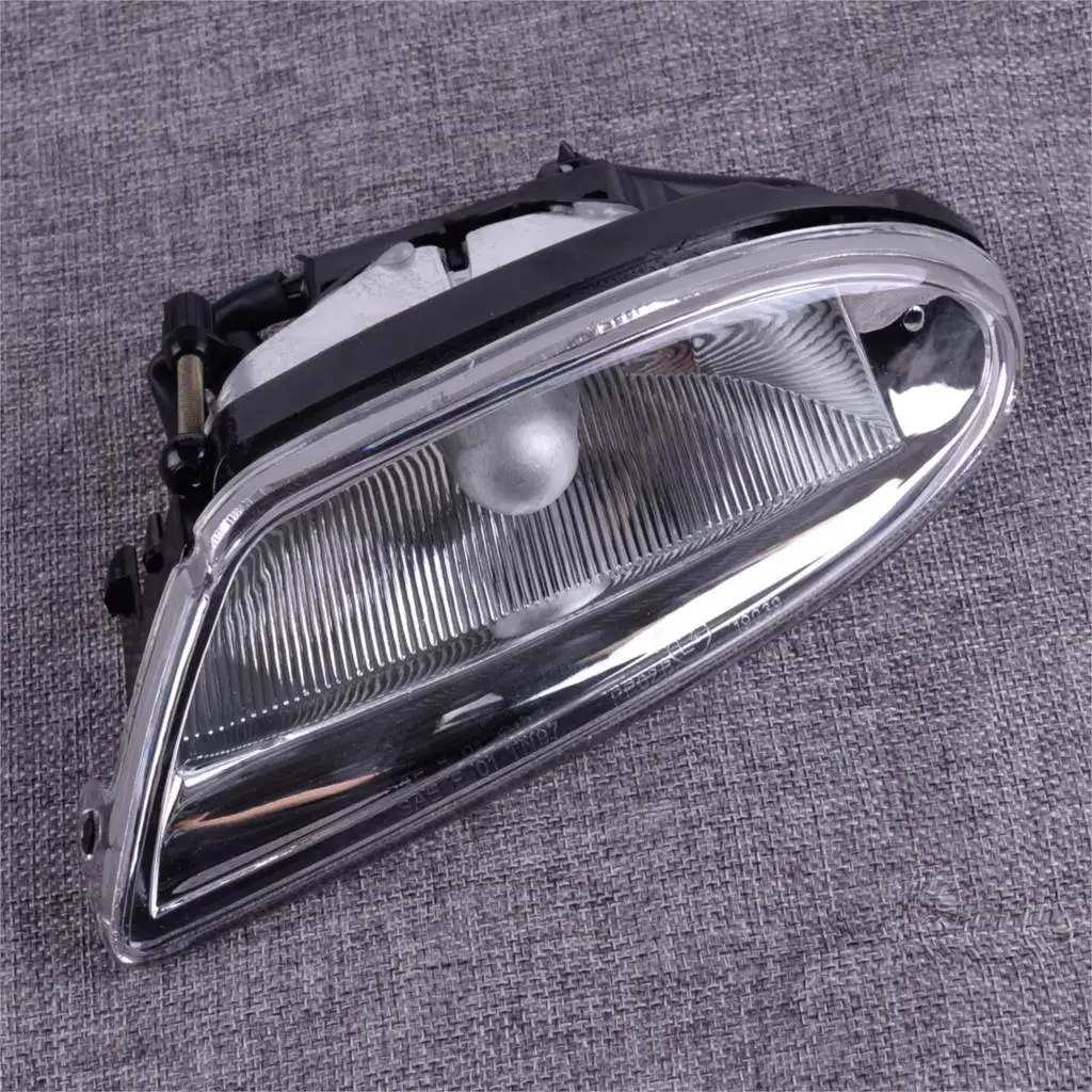 

DWCX Car Front Left Fog Light Assembly 1638200328 A1638200328 Fit for Benz ML320 ML350 ML430 ML500 ML55