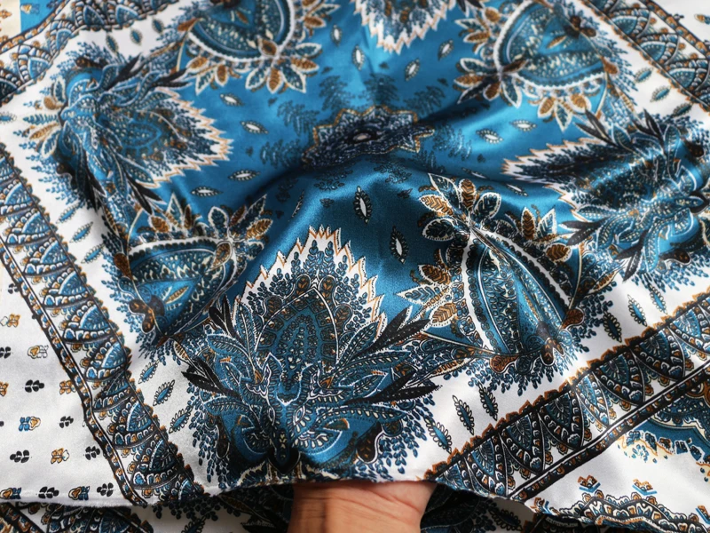 1 Meter x 1,48 Meter weicher Patchwork-Satin-Stoff für Schal- und Kleiderfutter, DIY-Material – Detail 28