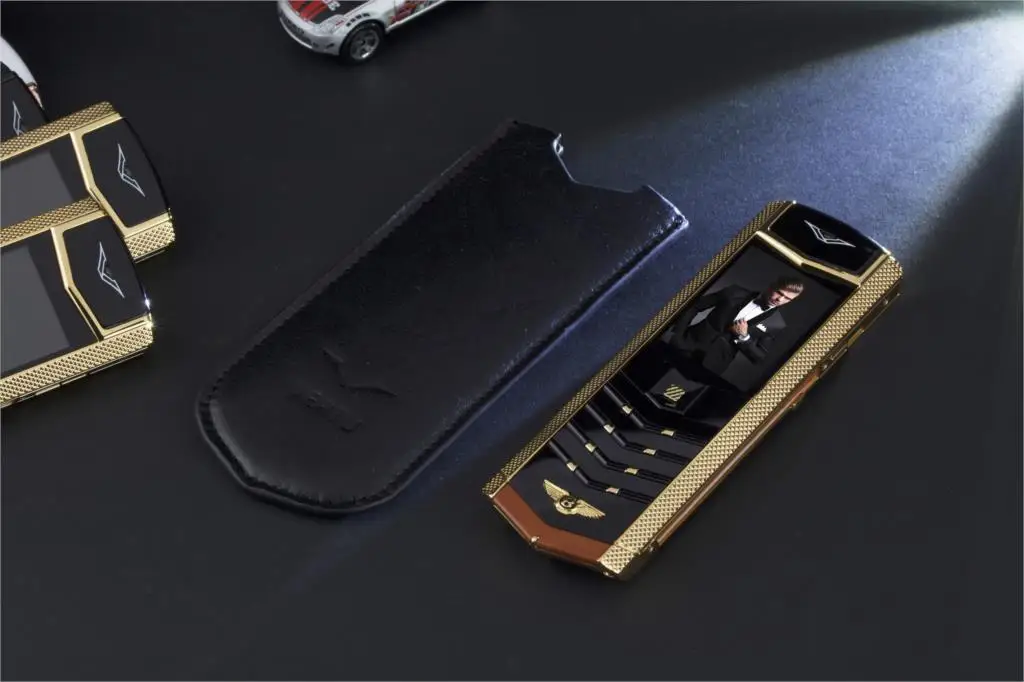 Бесплатный подарок, кожаные сумки V9 Meatl Body, роскошный барный телефон, две sim-карты, Bluetooth, набор номера, для старшего мобильного телефона, Невидимая клавиатура