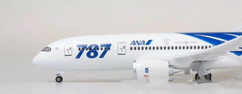 Детские игрушки 1/130 литые под давлением японские воздушные силы Boeing B787 самолет светодиодный 43 см Passanger Смола самолет с подставкой и светодиодный свет
