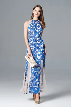 

Charming Blue Lace Prom Dresses Long Sleeveless Halter Evening Party Gown Women Formal Dress For Special Occasion