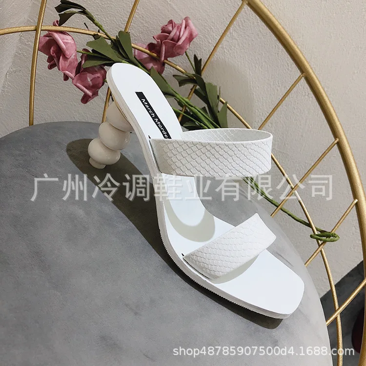 

Sandals New Style Sandals Women's Europe And America Big Brand Fashion Popular Metal yi xing gen Summer WOMEN'S Shoes