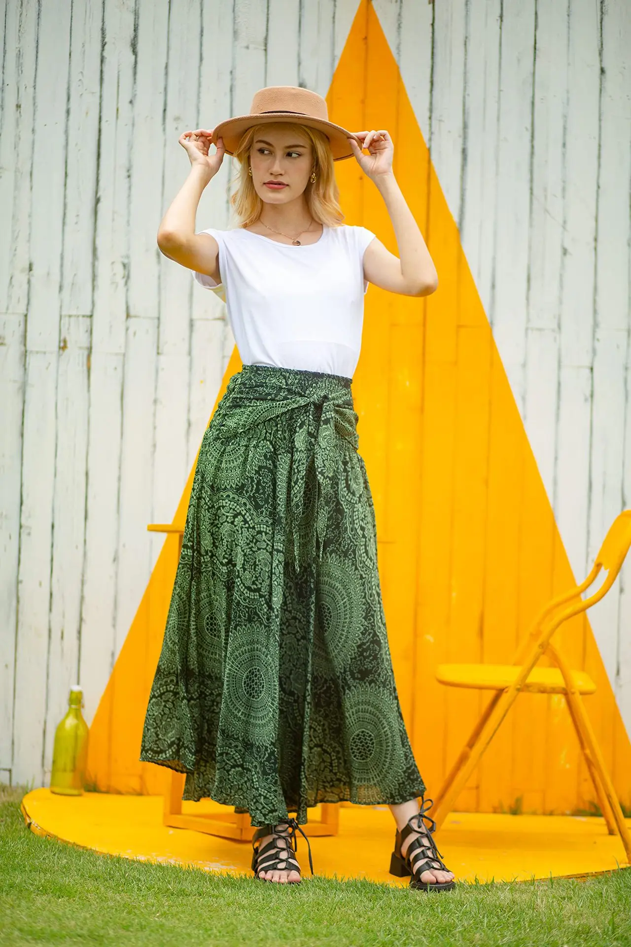 Women Unique Style Bohemian Long Skirt Elastic High Waist Big Hem Tie-Up Skirt For Beach Seaside Vacation Fashionable Charming sheer bathing suit cover up