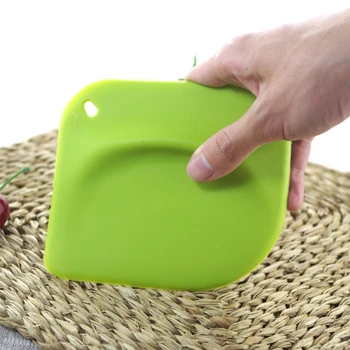 

Silicone Dough Scraper Flexible Multipurpose Kitchen Food Spatula for Bread Cake
