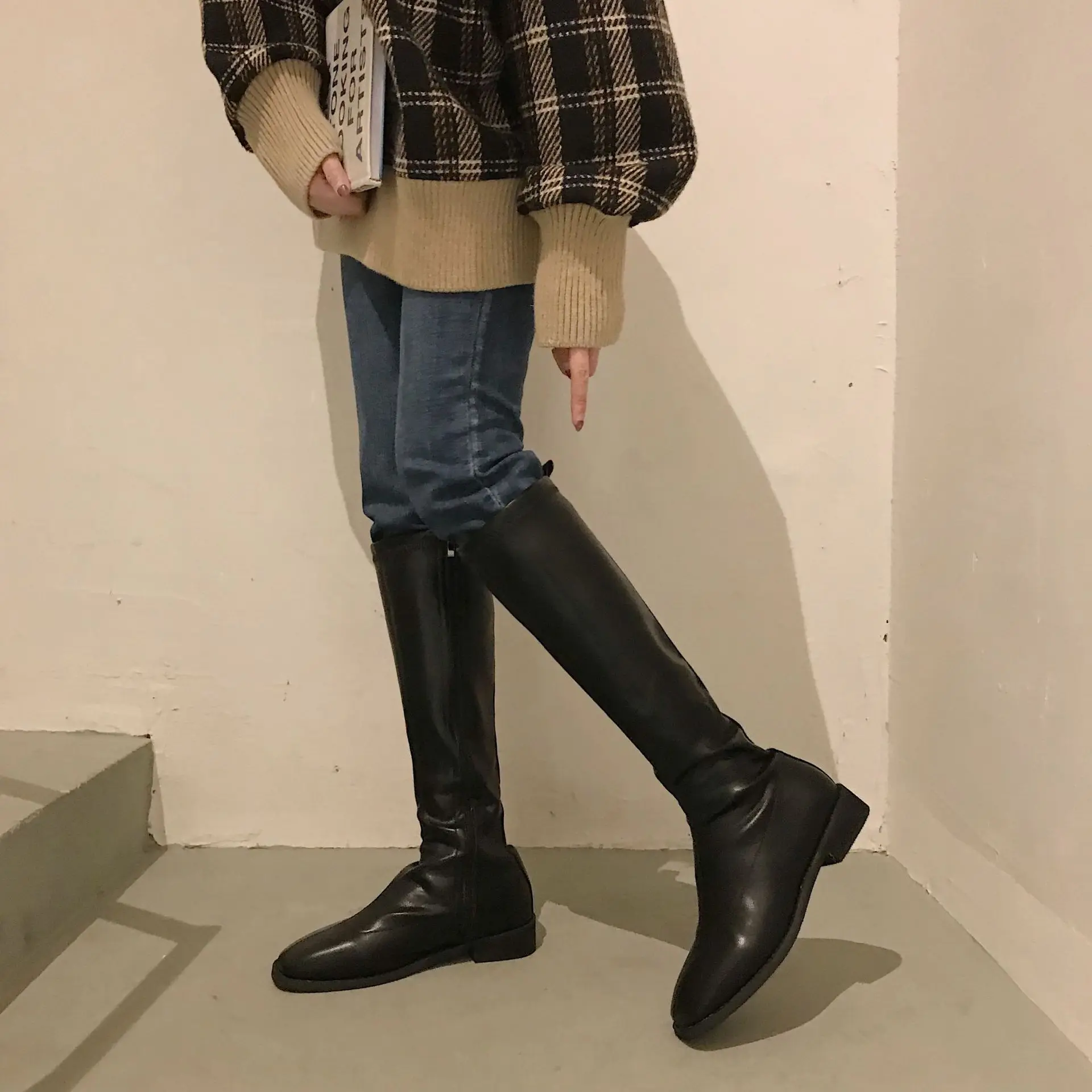 

Leather Boot Women's Winter 2019 New Style Soft And Comfortable Surface plus Velvet round-Toe Elasticity Fashion Boots Low Heel