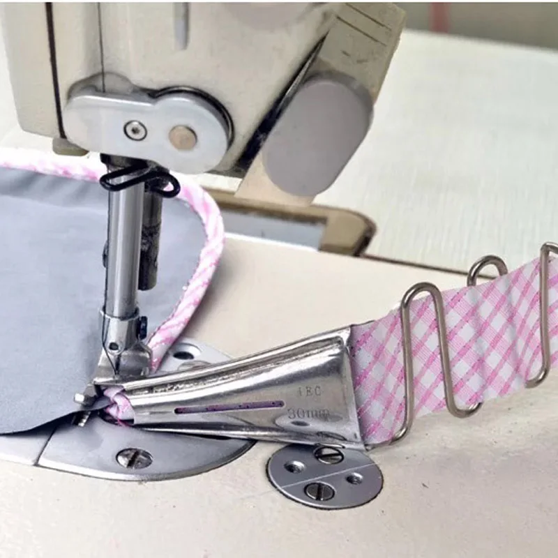 Doppelfalte Winkelbinder N/ähmaschine Overlock-Bindung Edge-Ordner-Band Lockstitch Angle Tape Bias Binder f/ür Steppstich-Maschine N/ähnmaschine