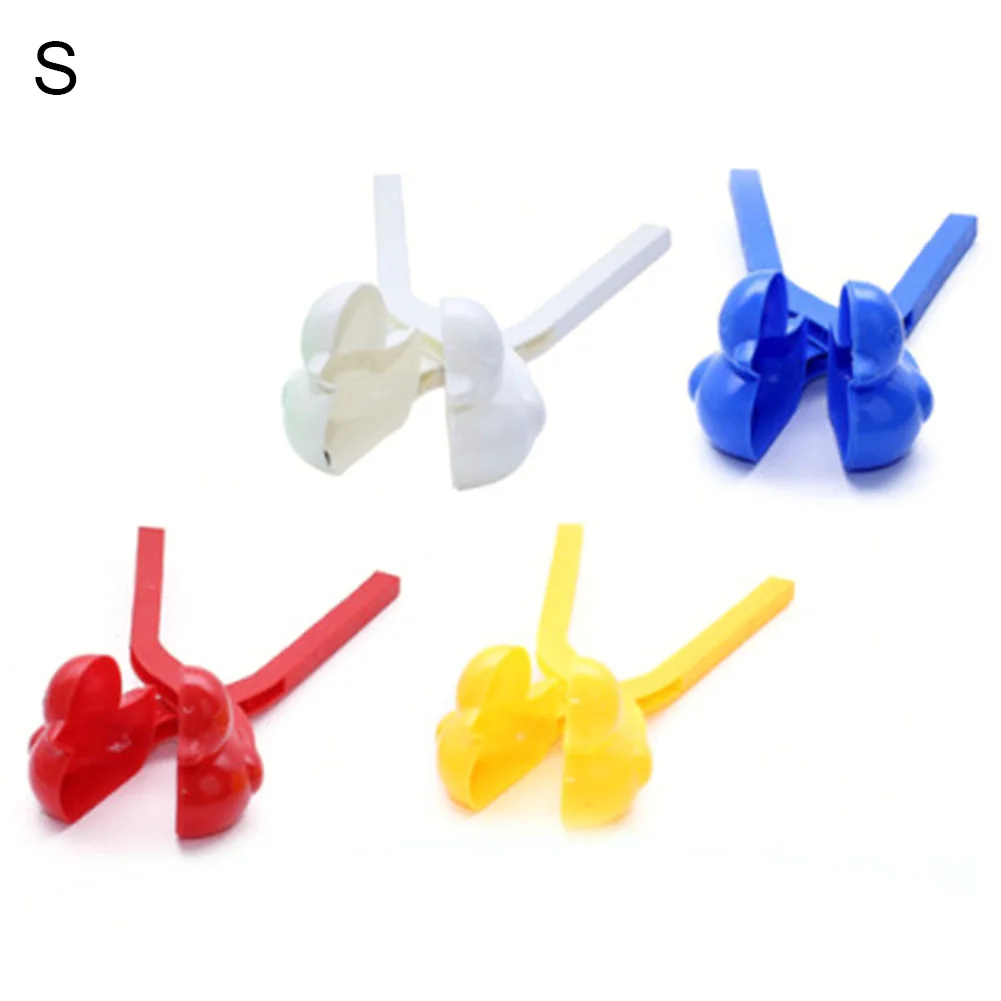 Creative Outdoor Fun& Sports Cartoon Lovely Duck Shaped Snowball Maker Clip Children Outdoor Winter Snow Sand Mold Tool