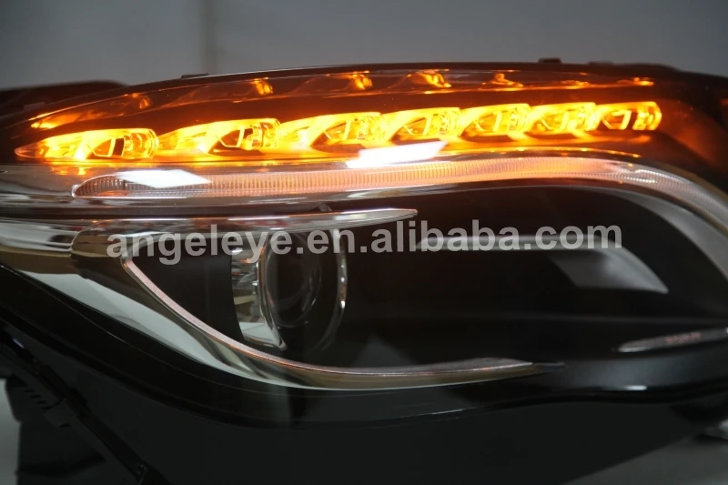 Деталь продукта светодиодный фотографии светодиодный задний фонарь для Mercedes Benz GLA- CN светодиодный задний фонарь для Mercedes Benz GLA- CN