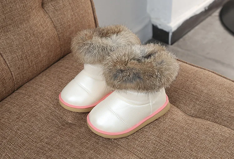 Зимние ботинки для девочек; зимние теплые модные ботинки; детская хлопковая обувь белого цвета на мягкой подошве с кроличьим мехом