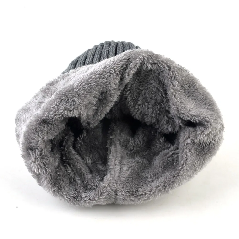 Striped peaked cap Winter hats for Men Solid color Knitted wool Beanies Thick Warm Velvet hat Scarves set Skullies Bonnet