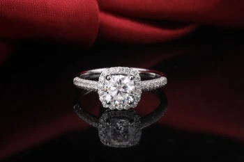 

Starsgem Wedding Ring 18K VVS 1.1CT Cushion Cut 6*6mm Test Passed Positive Moissanite Ring Anniversary Gift