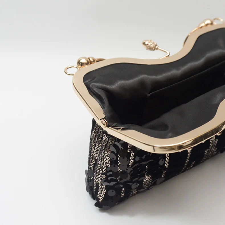 Luxy Moon Black Vintage Ladies Evening Bags Inside View