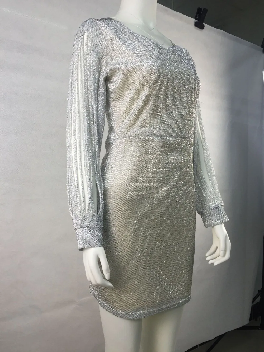 10276476319_1260683151