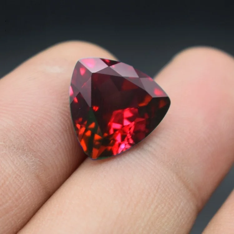 1PCS Wisdom and Guardian Stone 3A Mozambique Ruby Corundum Spinel Various Shapes Mosaic Jewelry Diy Pigeon Blood Red AAA 5-7MM