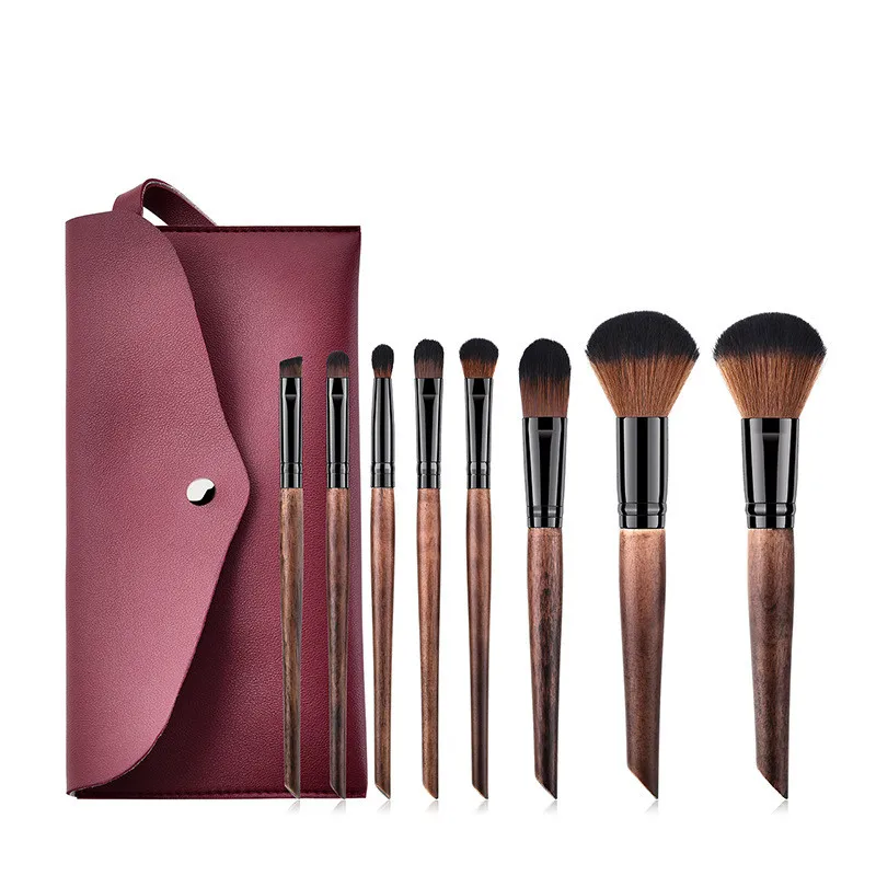

8 Pcs Simple Natural Wood Makeup Brush Set with Bag Foundation Concealer High Gloss Blush Eyeshadow Combination Brushes