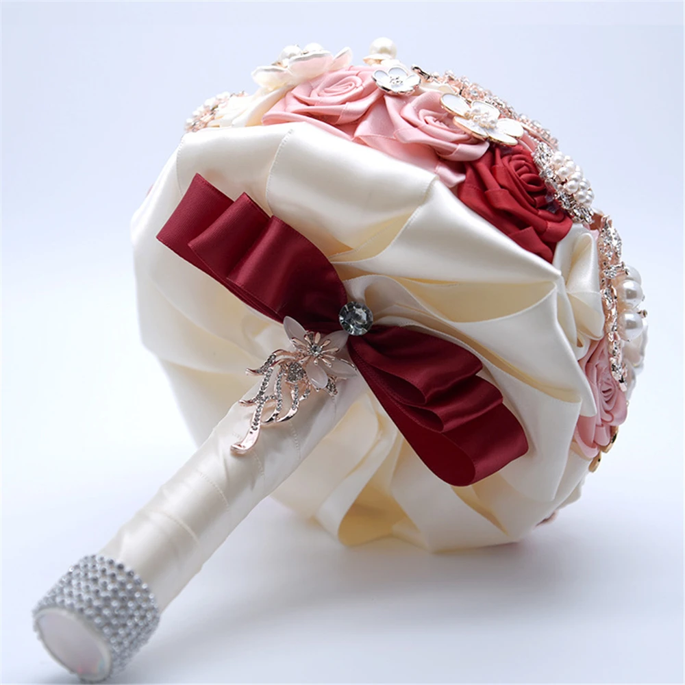 Горный хрусталь свадебная Невеста держащая цветок 1 комплект Красивая Ювелирная брошь букет кристалл букет невесты