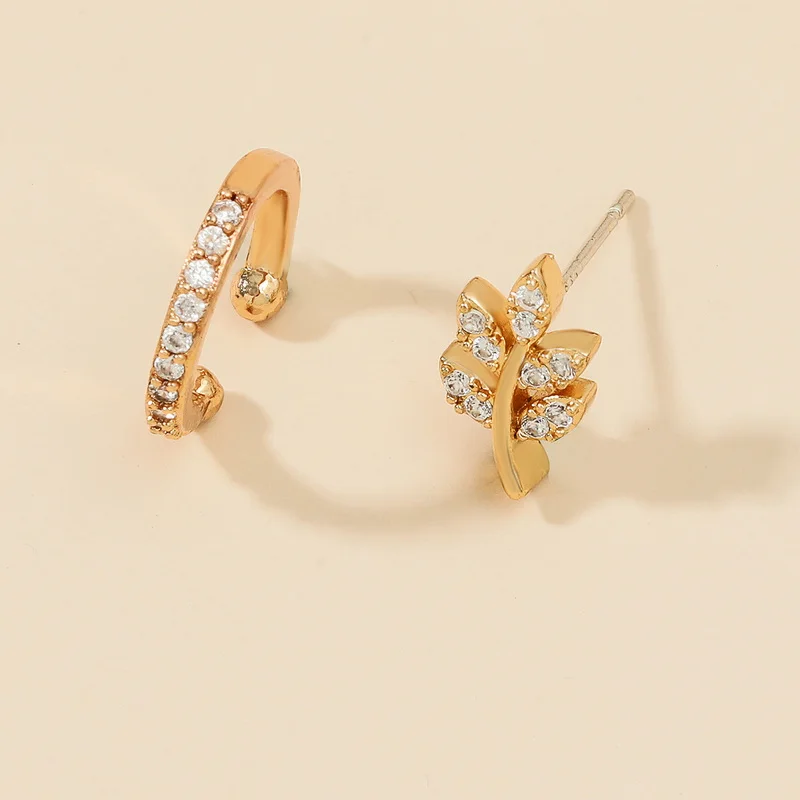 2021 New Ear Clip Bohemian Gold Color Ear Cuffs Zircon Leaf Clip Earrings For Women Climbers Stud Earring Fashion Accessories