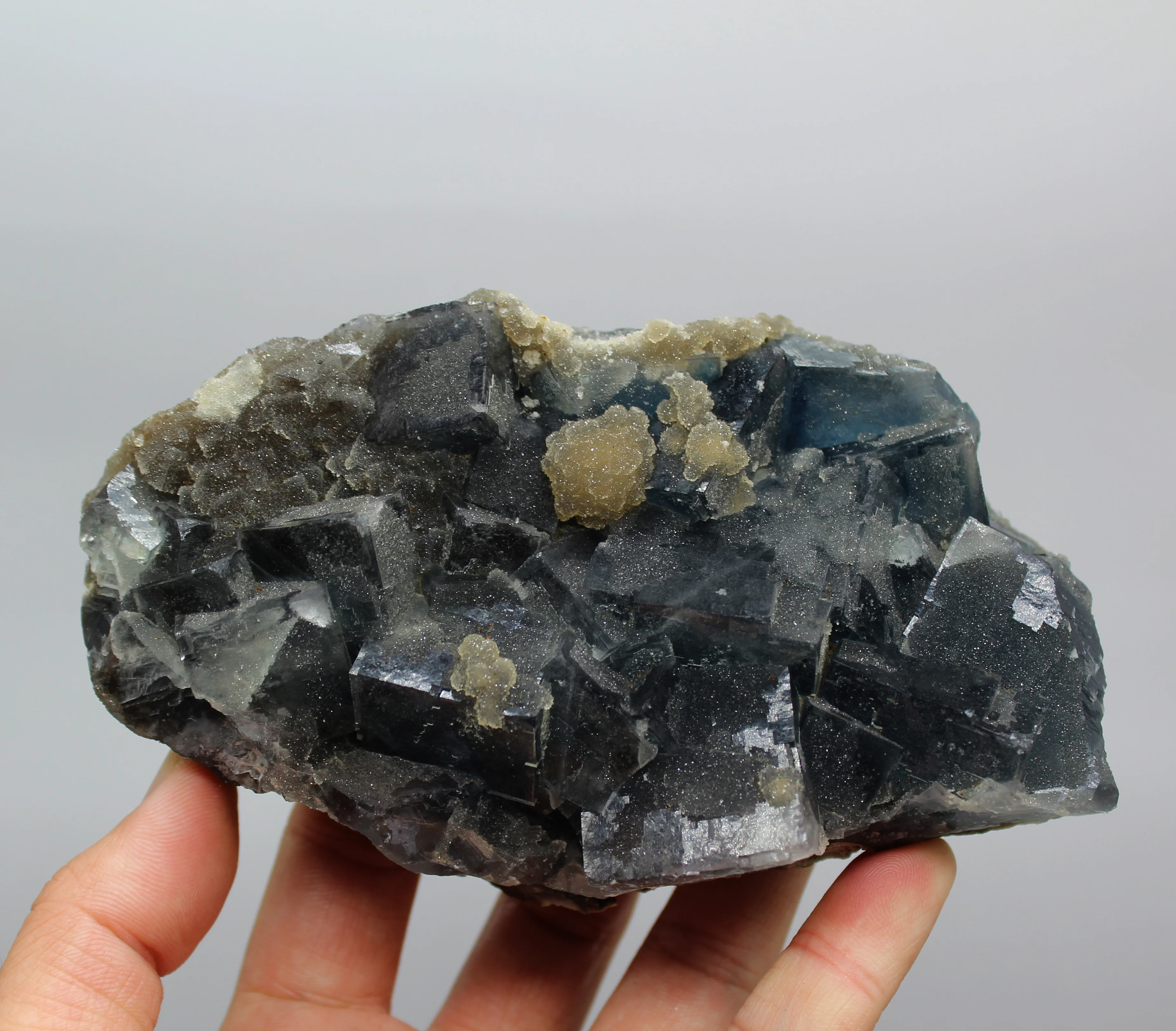 ★特選オンリー１★希少☆強力な浄化クラスター【結晶鉱物ミネラルBOXセット】❤️ ☆特選オンリー1☆希少☆強力な浄化クラスター【結晶鉱物ミネラルBOX