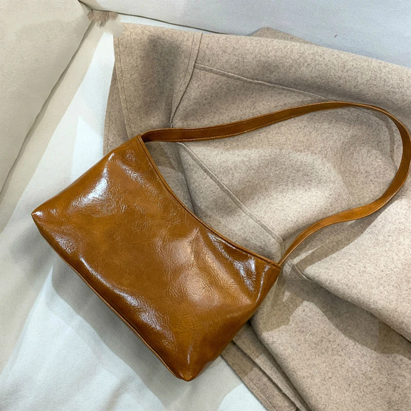 

Vintage Leather Women Handbags Luxury Designer Retro Ladies Shoulder Bags Casual Female Baguette Bags Clutch Purse Bolso Mujer