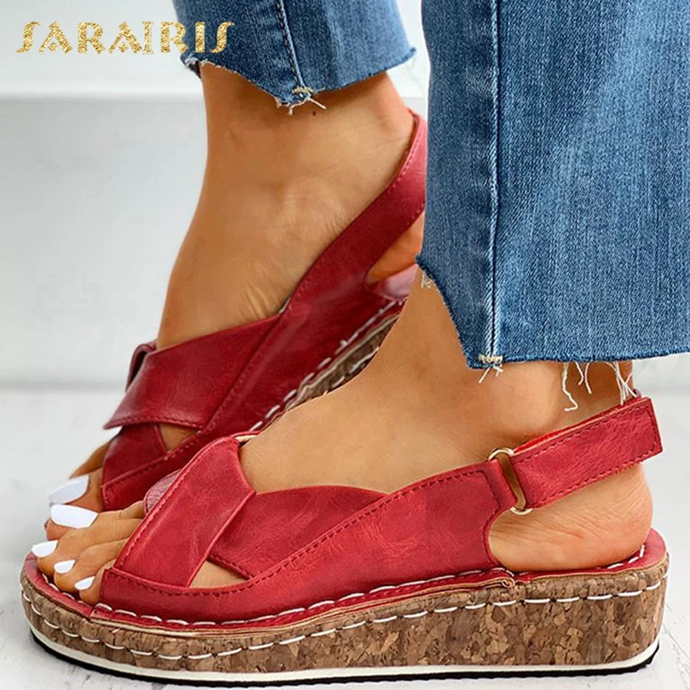 chaco wayfarer leather sandal
