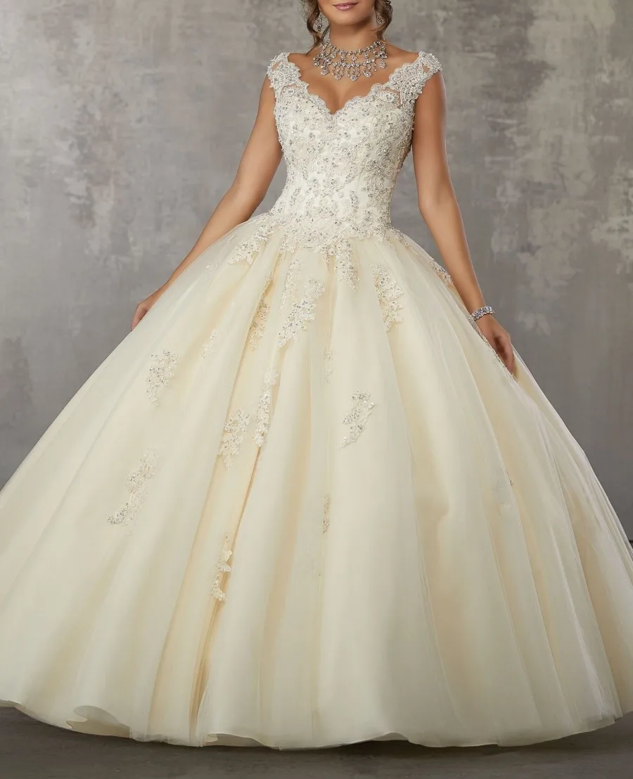 Vestidos de Quinceanera бальное платье с v-образным вырезом, кружевное Элегантное свадебное платье, милое 16 пышных платьев для девочек, платье для выпускного вечера