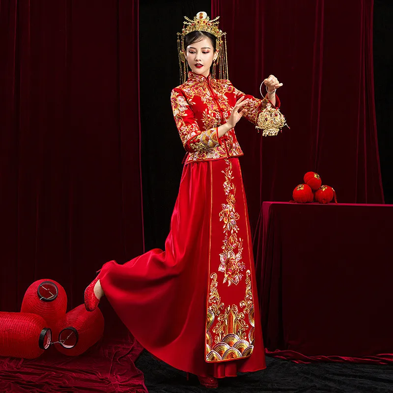 Chinese Style Traditional Plus Size 6Xl Modern Cheongsam Red Qipao Long Women Man Wedding Dress Oriental Style Dresses