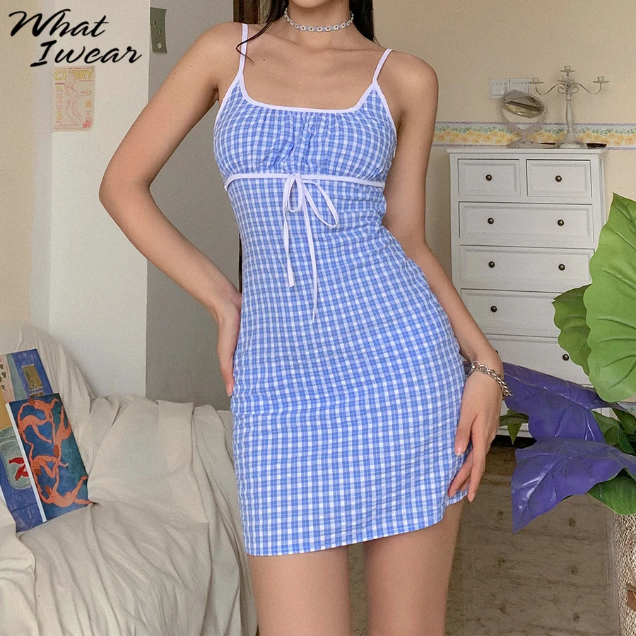 Платье женское клетчатое на бретелях-спагетти модное милое короткое облегающее