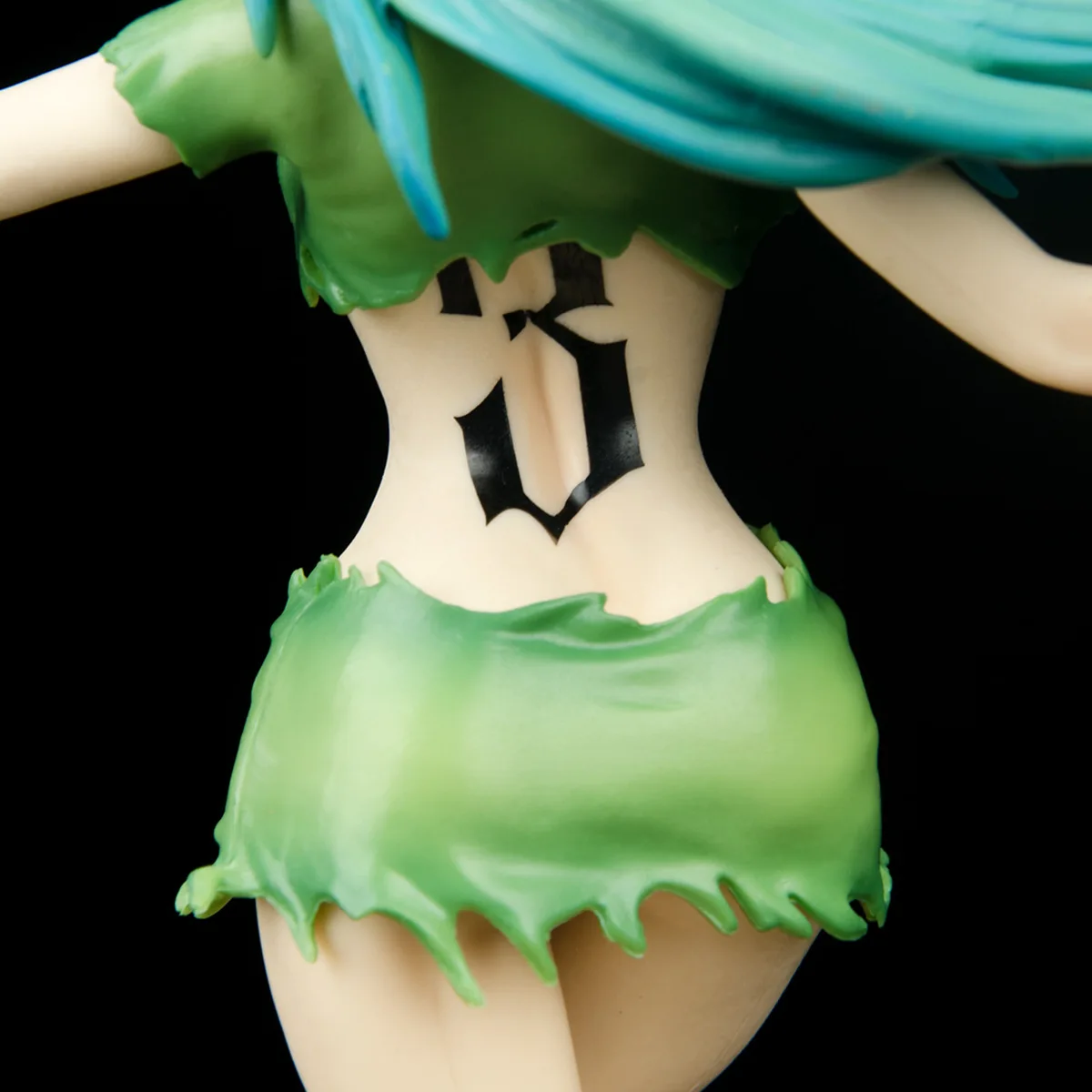 Japanese Anime BLEACH Figure Gk Nelliel Tu Odelschw PVC Action Figure Toy Collection Model Doll Game Statue Gift 28CM