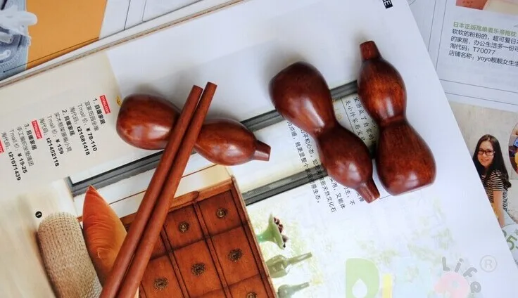 Wooden gourd shape decorations, chopstick racks, pen racks, spoon racks