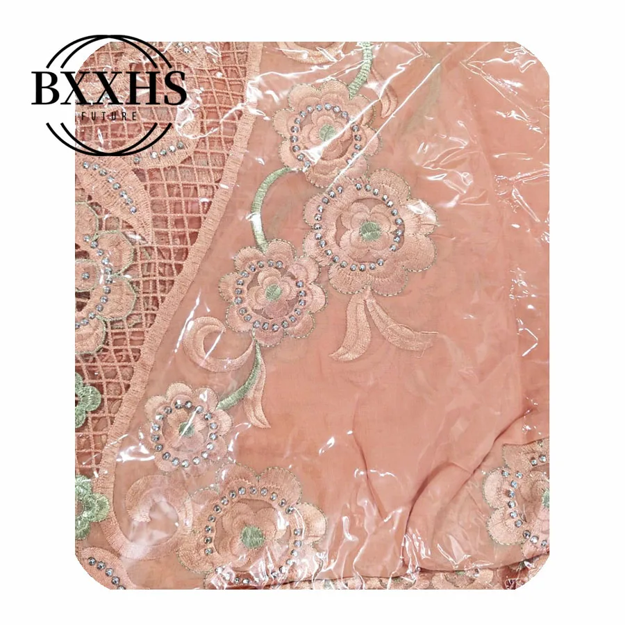LH058-3 New Arrival African Women Cotton Scarfs Muslim Embroidery pray shawls Big Size Headscarf Pashmina - Цвет: LH058-3