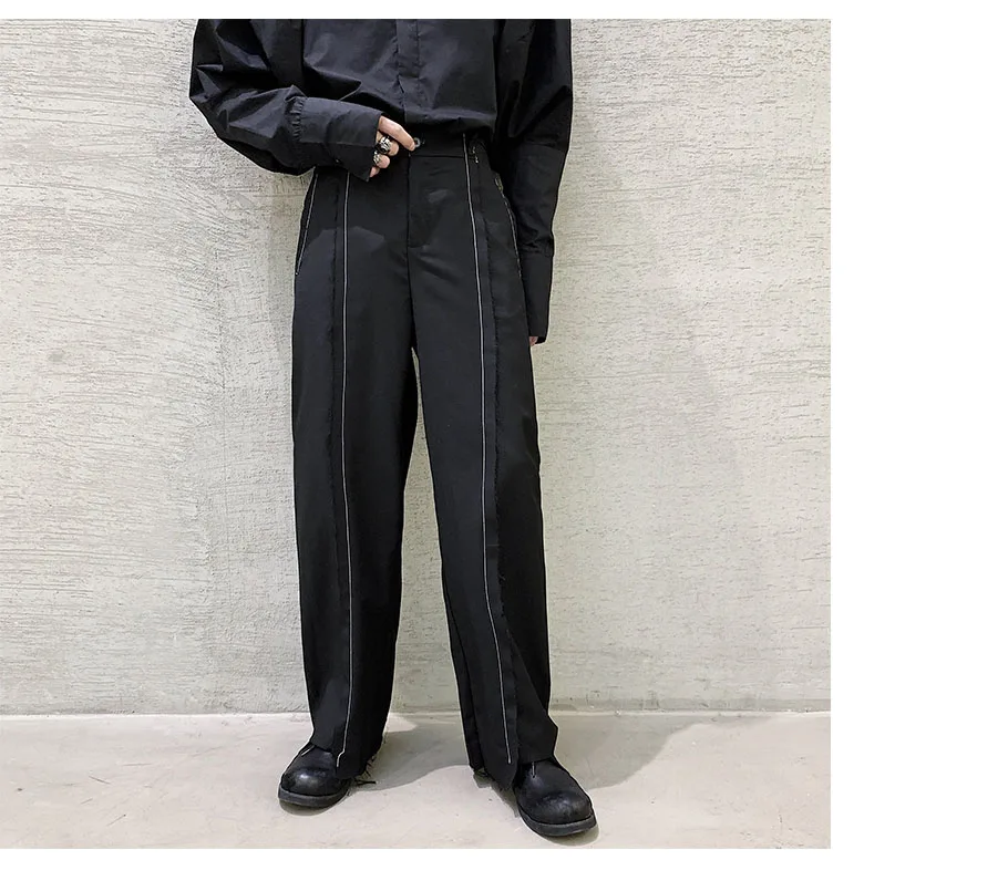 pants with white line