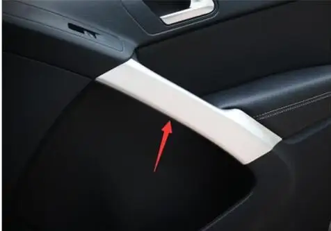 2010- для Volkswagen tiguan Межкомнатная дверь поручень наклеен с внутренней отделкой и индивидуальные двери поручни блестки
