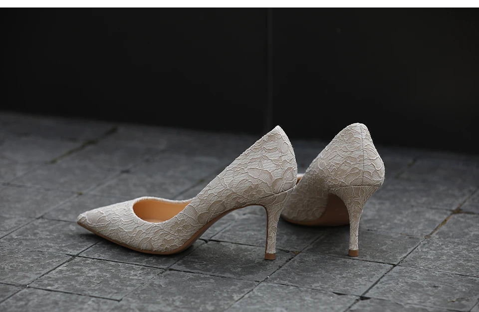 Office winter high heel fashion shoes hollow embroidered white comfortable elegant sweet women's singl shoes