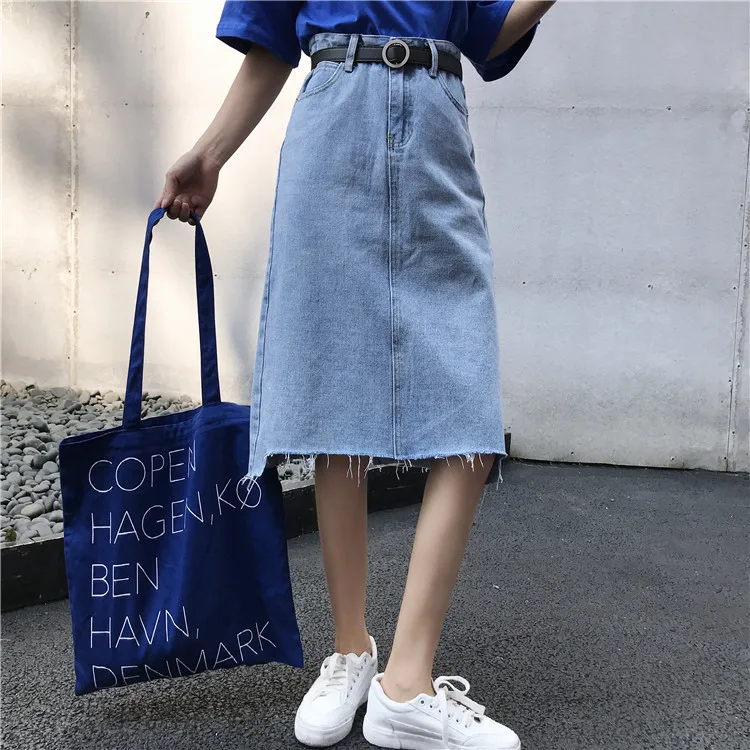 Blue REALEFT весна лето новые синие Асимметричные джинсовые трапециевидные юбки с двойным карманом и высокой талией повседневные женские миди юбки - Цвет: Blue