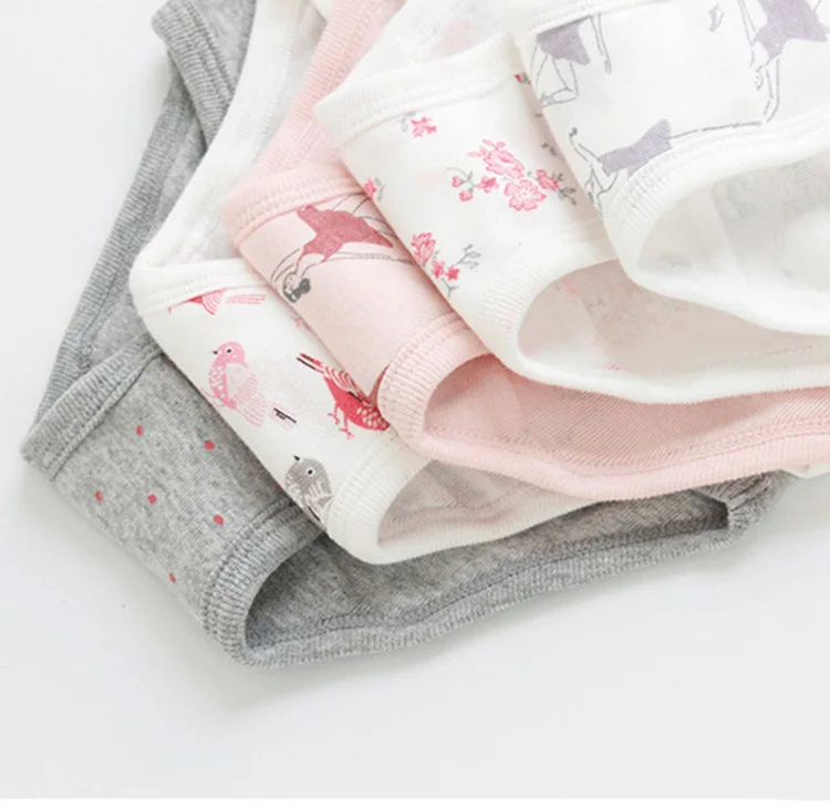 3pcs/set Child's Underpants Soft Cotton Baby Triangle Underwear Cartoon Printed Panties for Girls