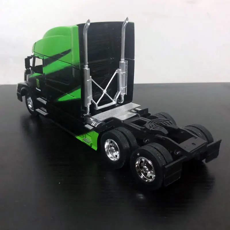 VOLVO TRUCK (5)