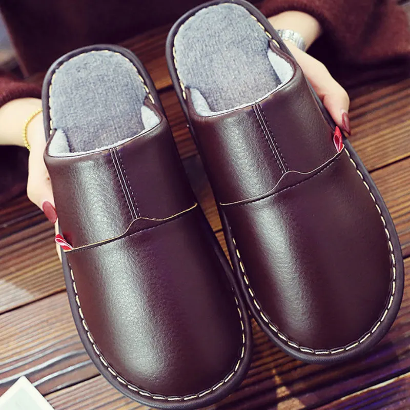 Plus size 45/46 Unisex home slippers women winter leather shoes microfiber high quelity female house slippers short plush shoes - Цвет: Coffee
