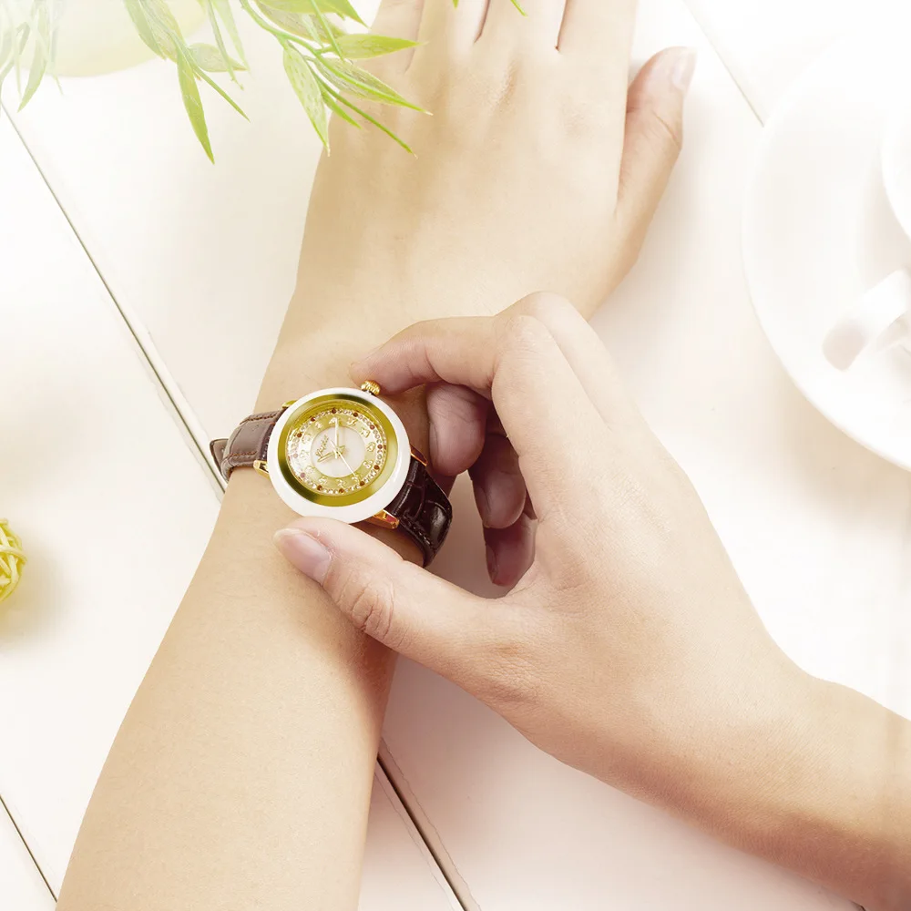 Часы женские кварцевые с натуральным белым нефритом водонепроницаемые |