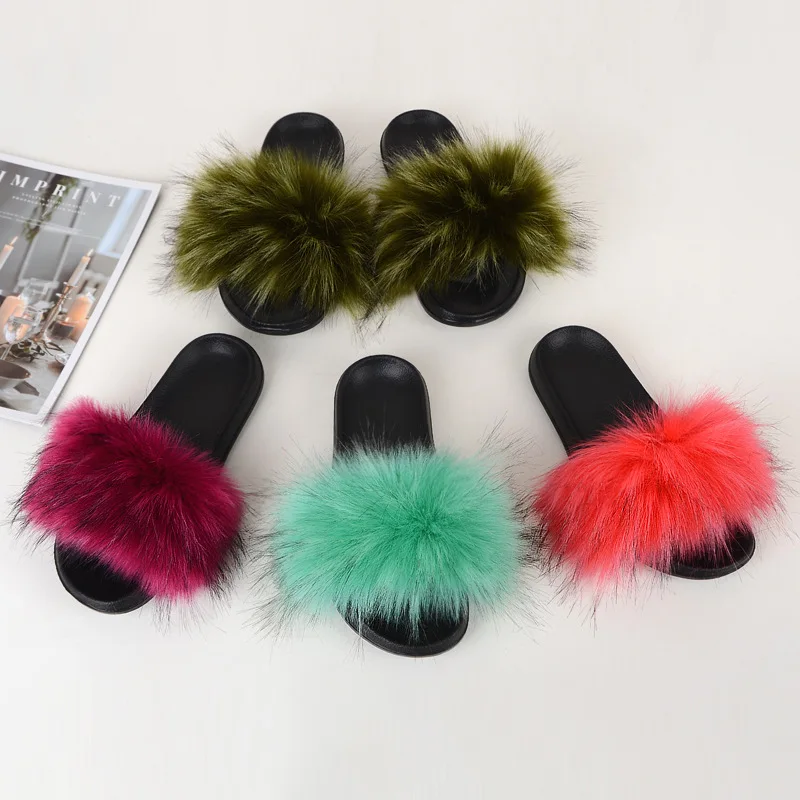 

2020 Lady Colorful Fake Fox Fur Slides Vogue Fluffy Slippers Plush Faux Fox Hair Slides Furry Flip Flops Women's Outside Sandals