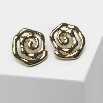 

Amorita boutique Retro mosquito coil shaped stud earrings