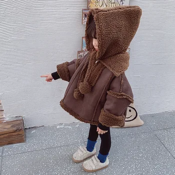 

2020 Winter Girls Thick Lalambswool Stand Collar Coat Children Baby Cloak Leather and Fur Jacket Faux Fur Coat Kids Jacket