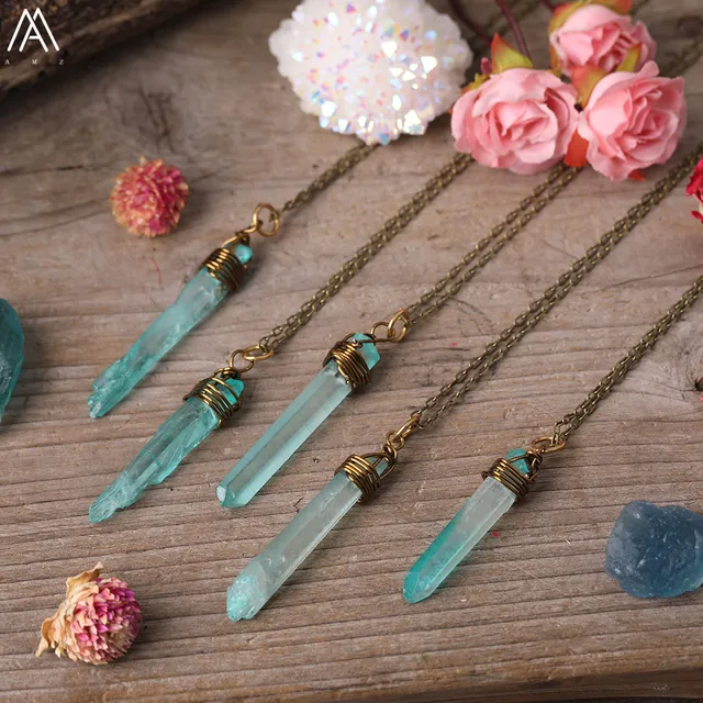 Titanium AB Natural White Quartz Irregular Point Pendant Gold Chains Necklace For Women Quartz Crystal Beads Adjustable Necklace Blue